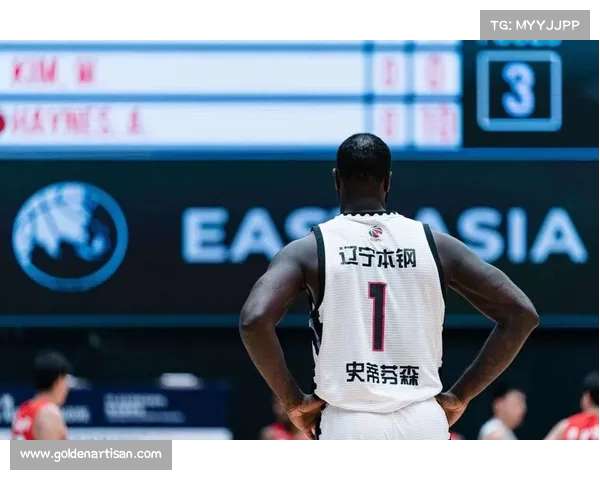 NBA官方播客深度解析赛季焦点话题与球星动态精彩内容回顾 NBA官方播客深度解析赛季焦点话题与球星动态精彩内容回顾